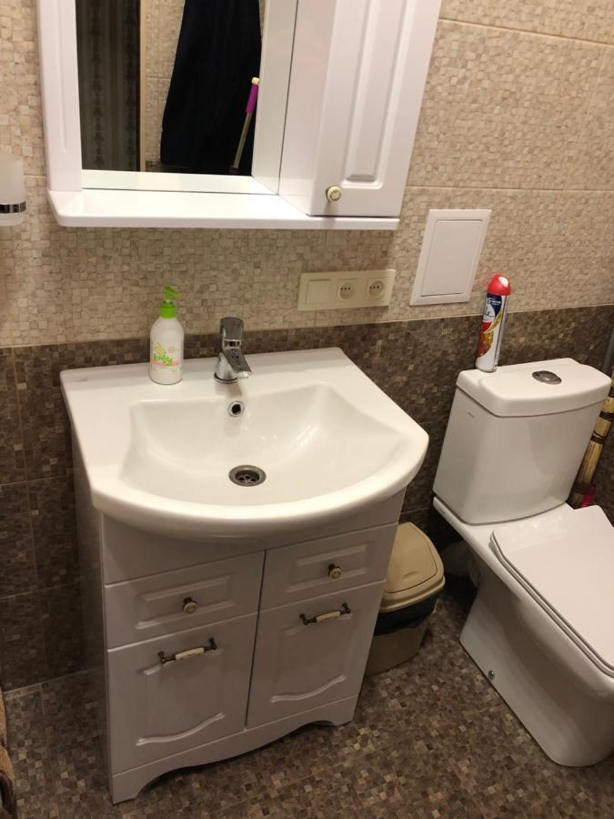Red Apartment 2019 Very Centre ヘルソン エクステリア 写真